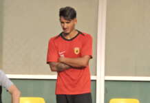 La strana estate di Lorenzo Carfora: da esubero a possibile titolare a Crotone Lorenzo Carfora