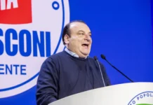 Martusciello: “Nella lista di Mastella c’e un ex sindaco fermato ubriaco”