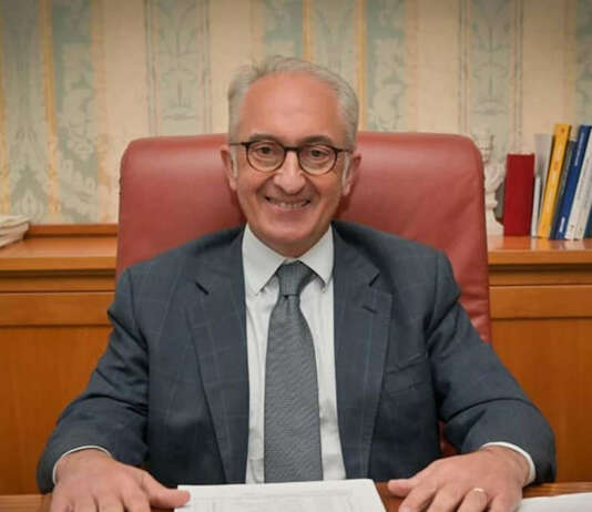Caserta, fari sul sistema delle fatture: coinvolta figlia dell’ex sindaco Carlo Marino, ex sindaco di Caserta al centro di una inchiesta