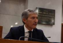 Sanità, Pellegrino (IV Casa Riformista): “Curiamo la malattia, e soprattutto ci prendiamo cura della persona”