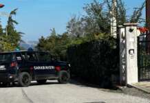 Armato si barrica in casa: 36 ore di trattative delle Forze dell’Ordine