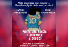 “Porta una torcia e accendila a Diego”: una notte di ricordo e passione sotto la Curva B