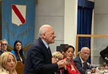 De Luca: “Il referendum non mi appassiona ma serve meno burocrazia”