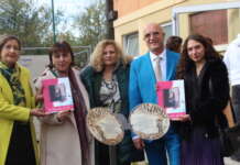 FOTO/ Una magnolia in memoria di Maria Letizia, un impegno a rispettare il codice della strada