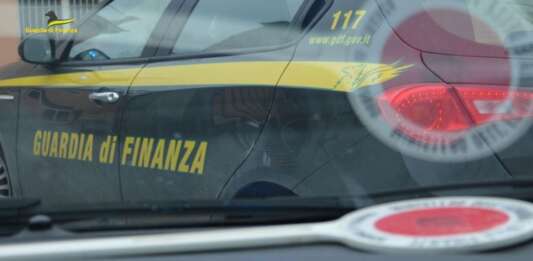 Lottizzazione abusiva a Santa Marina, 32 indagati nel Salernitano