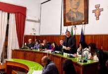 Consiglio comunale: accuse choc, insulti e richiesta di dimissioni dopo la seduta infuocata