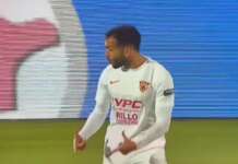 Benedetti mostra ‘gli attributi’ all’avversario sbagliato: Oukhadda gli fa vedere un ‘cu..ore’ grande così