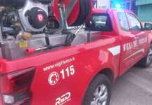 Salvati dopo essere rimasti bloccati in auto nel fango: paura per un gruppo di giovani