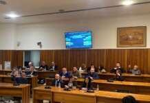 In quattro abbandonano Festa e formano un gruppo autonomo