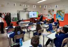 Posticipare l’apertura delle scuole a causa del gran caldo: la petizione