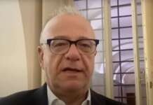 Regionali, sul simbolo della Democrazia Cristiana esposto di Rotondi Rotondi