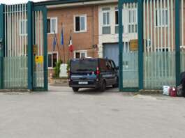 Rissa in cella: detenuto picchiato brutalmente dai compagni