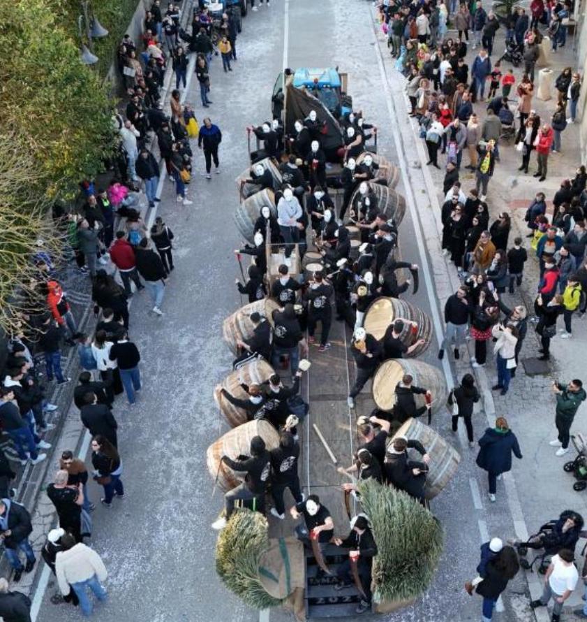 Boom presenze da Anteprima24.it boom di presenze per la prima uscita del carnevale di limatola domenica si replica