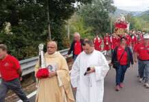 Manca la fiducia: dissidi tra il comitato festa e il parroco del paese, i volontari vanno via