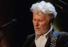 Ron al Comunale di Lacedonia per celebrare Lucio Dalla