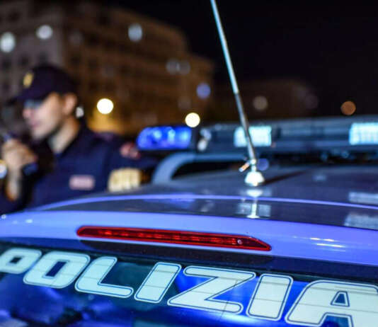 Napoli, agguato in via Rosaroll: morto 48enne