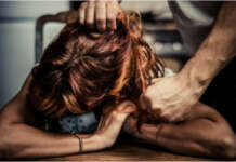 Accusato di aver picchiato la moglie: il giudice dispone la revoca dell’allontanamento per un 43enne