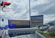 Litiga con un conoscente, spara colpi in aria con una carabina
