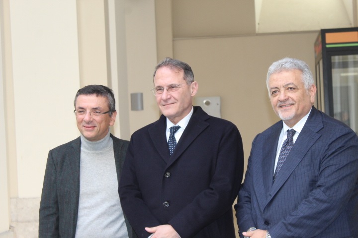 Piano Mattei da Anteprima24.it Piano Mattei il vice ministro Edmondo Cirielli illustra le opportunità