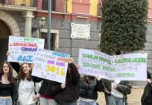 “Liceo De Luca, non torneremo mai più in centrale”, lo sfogo