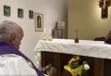 Non solo Campania: la prima foto del Papa al “Gemelli”. Trump vede Putin