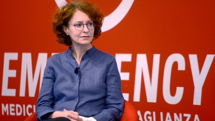 “Emergency” sbarca alla scuola Solimena con Simonetta Gola “Emergency” sbarca alla scuola Solimena con Simonetta Gola