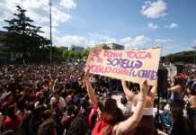 “Per Sara, per Ilaria, per tutte”, anche Avellino scende in piazza