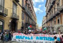 VIDEO/ Napoli, in 5.000 al corteo del 25 aprile: i temi Palestina, scuola, no al Riarmo e al ddl sicurezza