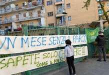 Arenella, i giardini della Dichiarazione universale dei diritti dell’uomo chiusi da un mese: sit in di Europa Verde