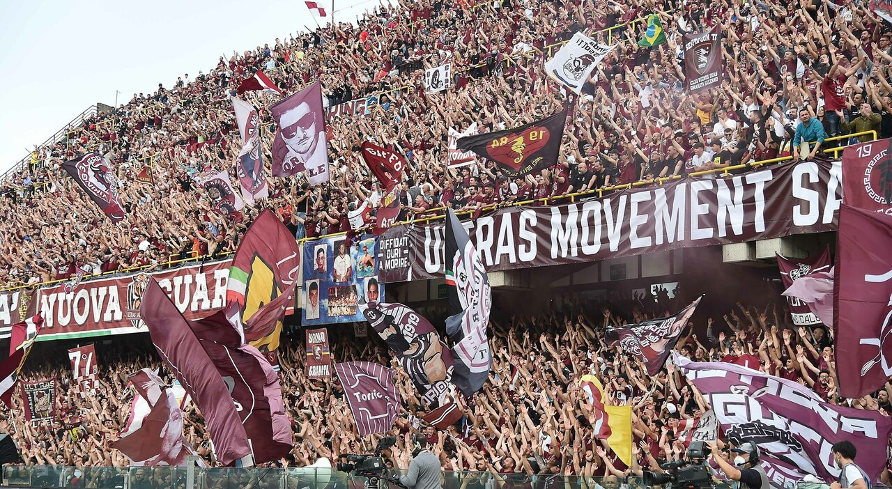 Salernitana, sconfitta a La Spezia e crollo in classifica: giovedì da dimenticare Salernitana, sconfitta a La Spezia e crollo in classifica: giovedì da dimenticare