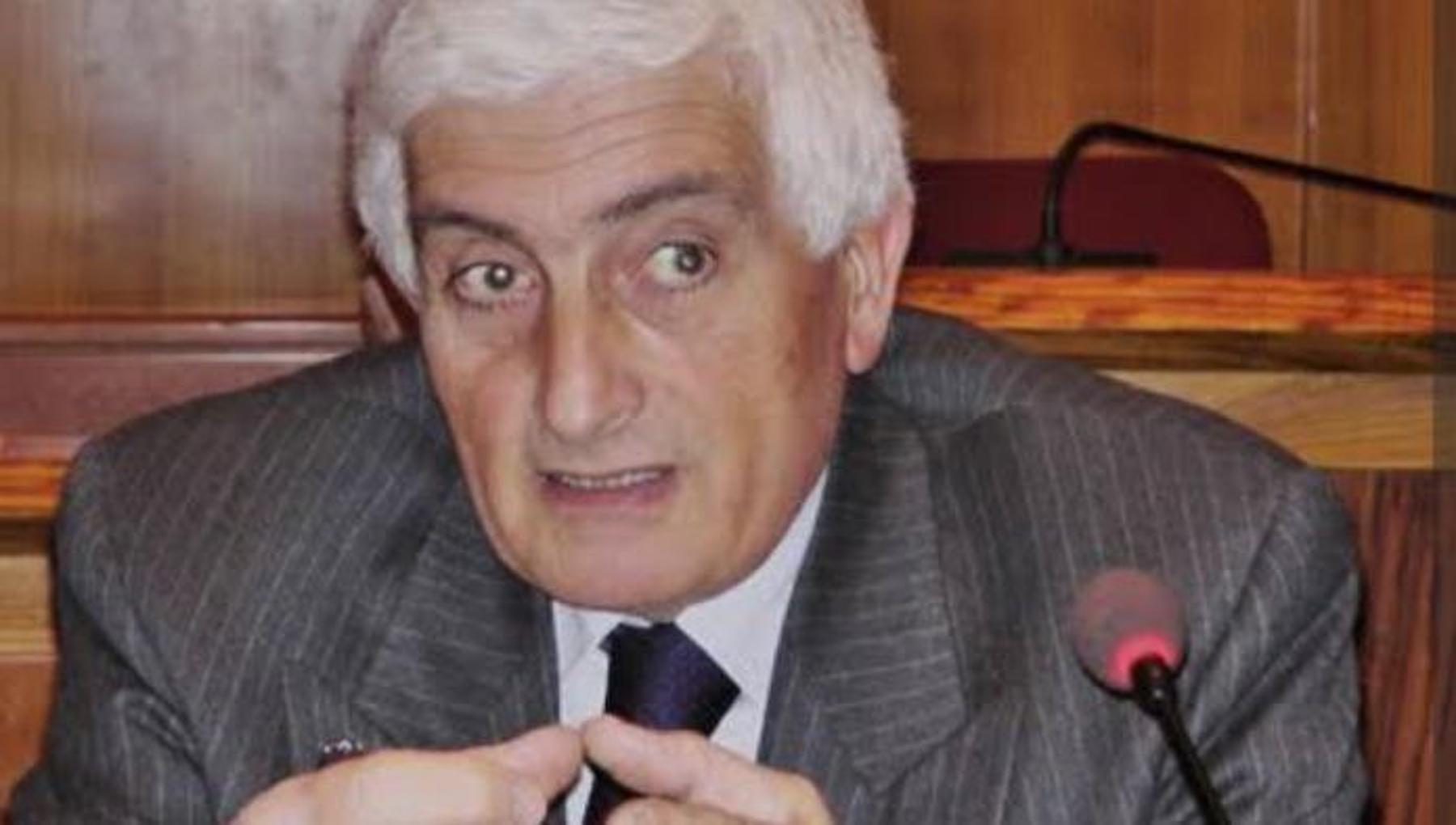 Lutto Franco D’Ercole, il cordoglio del mondo della politica Lutto Franco D’Ercole, il cordoglio del mondo della politica