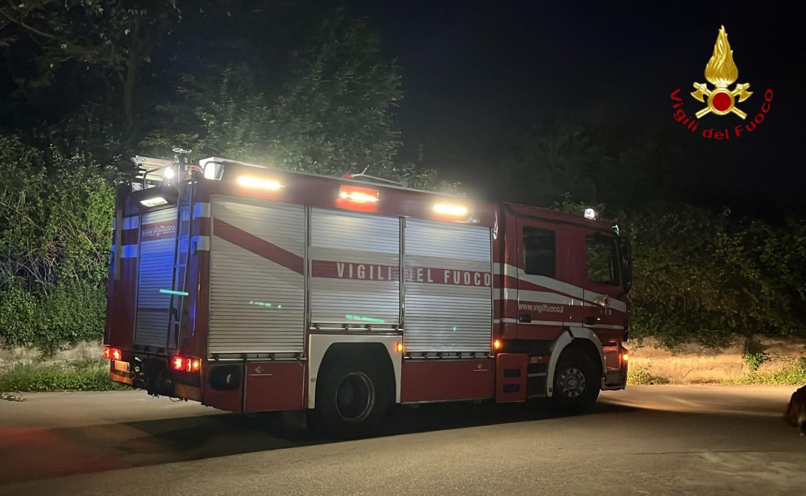 Collina Liquorini da Anteprima24.it collina liquorini uomo cade in una zona impervia salvato dai vigili del fuoco