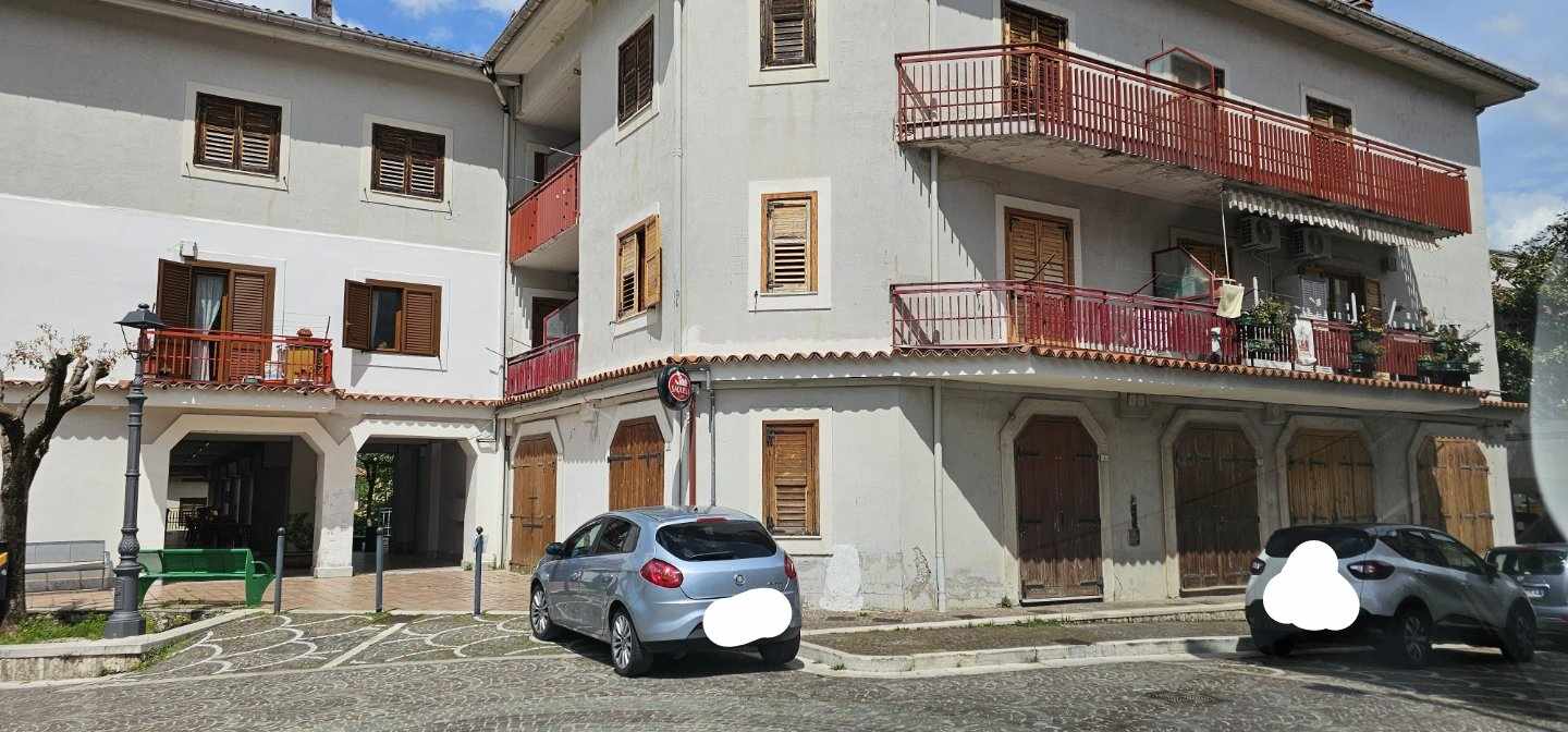Borghi irpini da Anteprima24.it borghi irpini senza nemmeno più salumeria il grido d allarme