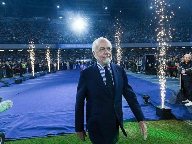 de laurentiis alla radio ufficiale conte rimarrà ha altri due anni martedì saremo ricevuti dal papa