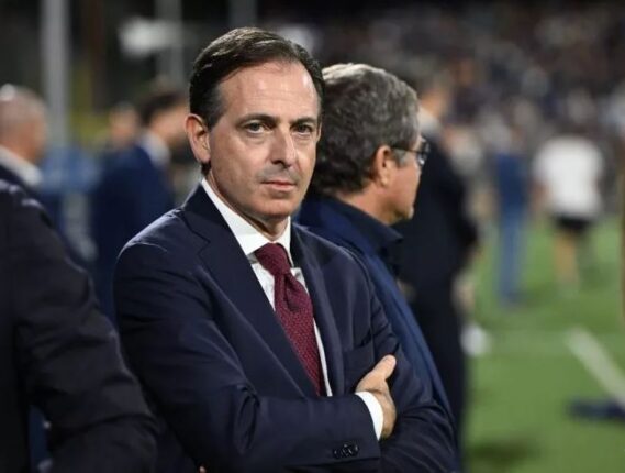 Salernitana, e ora? Playout in bilico fra battaglie legali e tensioni istituzionali Salernitana, e ora? Playout in bilico fra battaglie legali e tensioni istituzionali