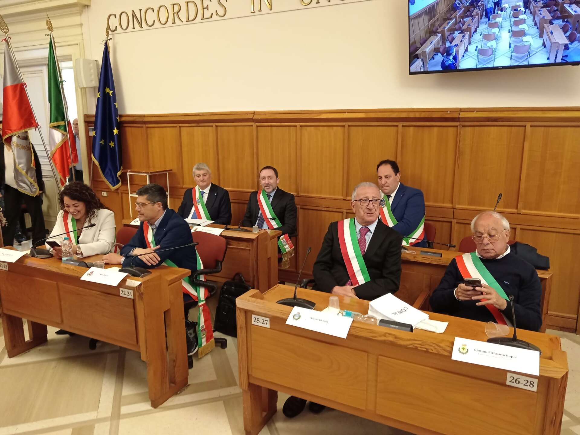 Benevento, firmato il protocollo per la costituzione dell’Area Vasta: 16 comuni coinvolti Benevento, firmato il protocollo per la costituzione dell’Area Vasta: 16 comuni coinvolti