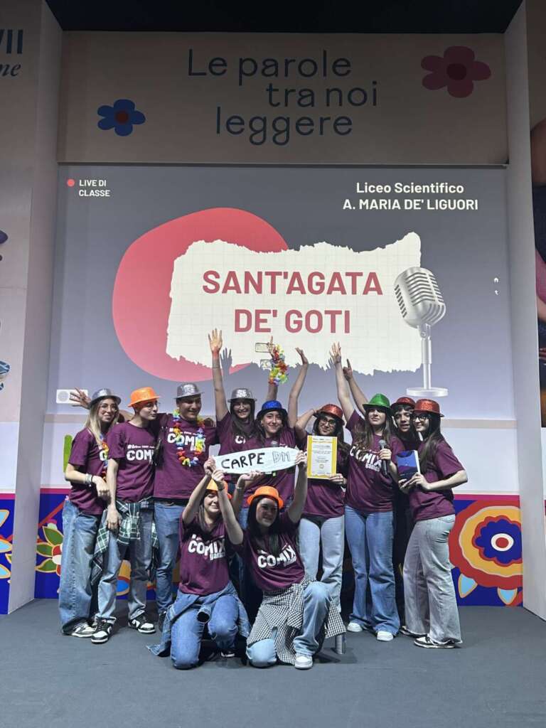 Salone del Libro di Torino, premiati gli studenti del del Liceo De’ Liguori di Sant’Agata de’ Goti” Salone del Libro di Torino, premiati gli studenti del del Liceo De’ Liguori di Sant’Agata de’ Goti”