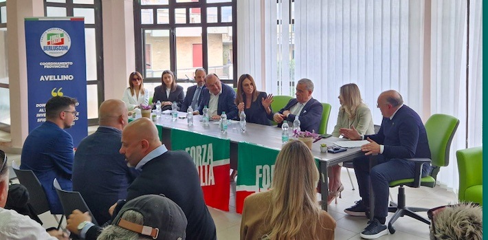 martusciello presidente donna in campania sarebbe il massimo da Anteprima24.it martusciello presidente donna in campania sarebbe il massimo