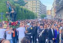 FOTO/ Santa Rita, costruttrice di pace nell’Avellino “litigiosa”