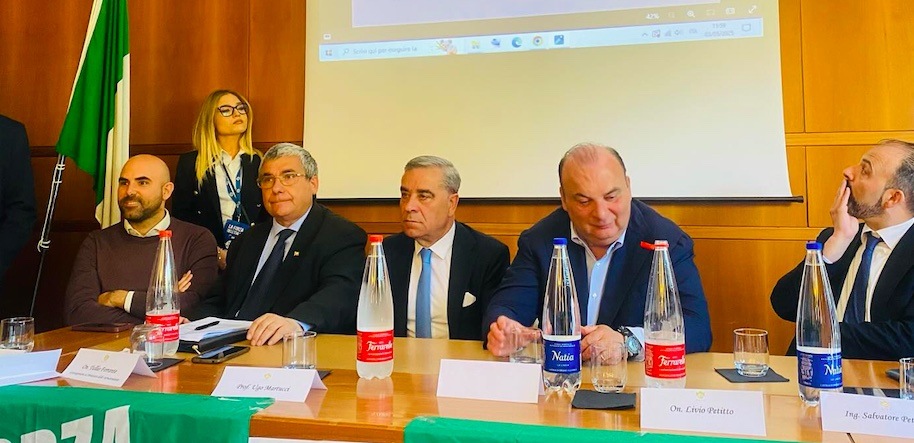 Forza Italia da Anteprima24.it forza italia convocato il congresso cittadino per il segretario