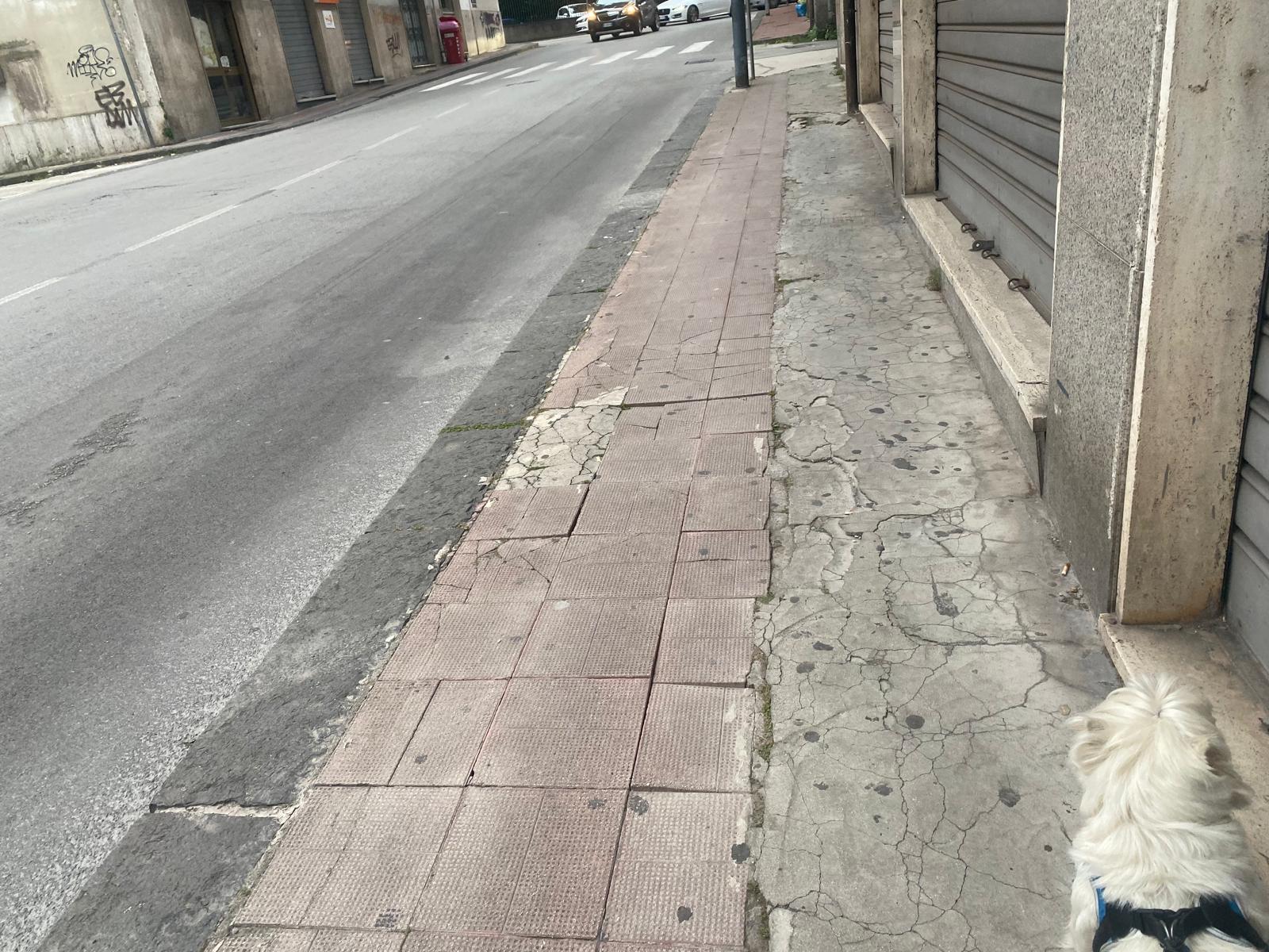 FOTO Non da Anteprima24.it foto non solo strade dissestate marciapiedi vere trappole