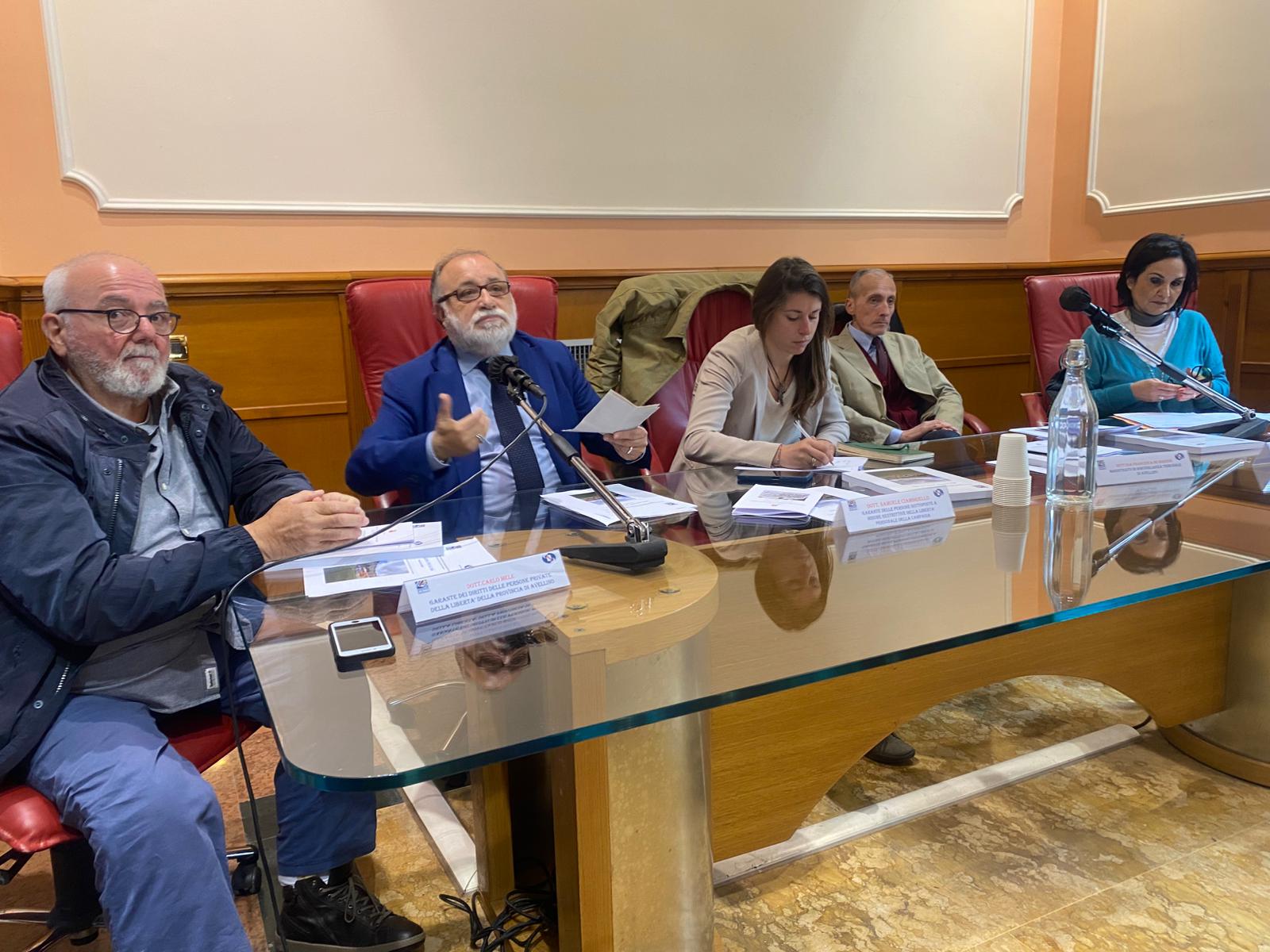 Carceri irpine “maglia nera” della Campania: il Garante denuncia Carceri irpine “maglia nera” della Campania: il Garante denuncia