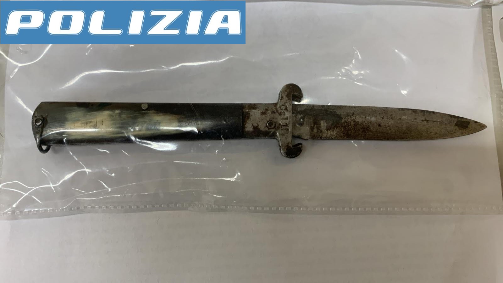 Tentato omicidio a Caserta, 50enne arrestato dalla Polizia Tentato omicidio a Caserta, 50enne arrestato dalla Polizia