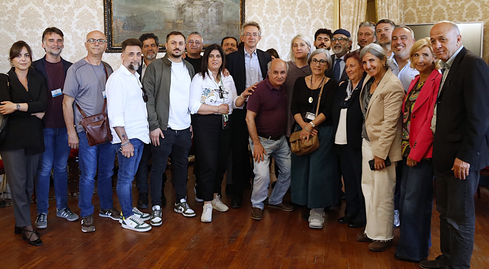 Altro che pace fatta, Comunità palestinese gela il Comune di Napoli dopo incontro: “Delusi da loro” Altro che pace fatta, Comunità palestinese gela il Comune di Napoli dopo incontro: “Delusi da loro”