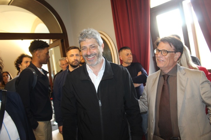 Liste elettorali, Fico: “Saranno in numero adeguato ma non tantissime”