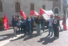 FOTO/ Presidio Flai Cgil davanti la Prefettura: “No al caporalato”