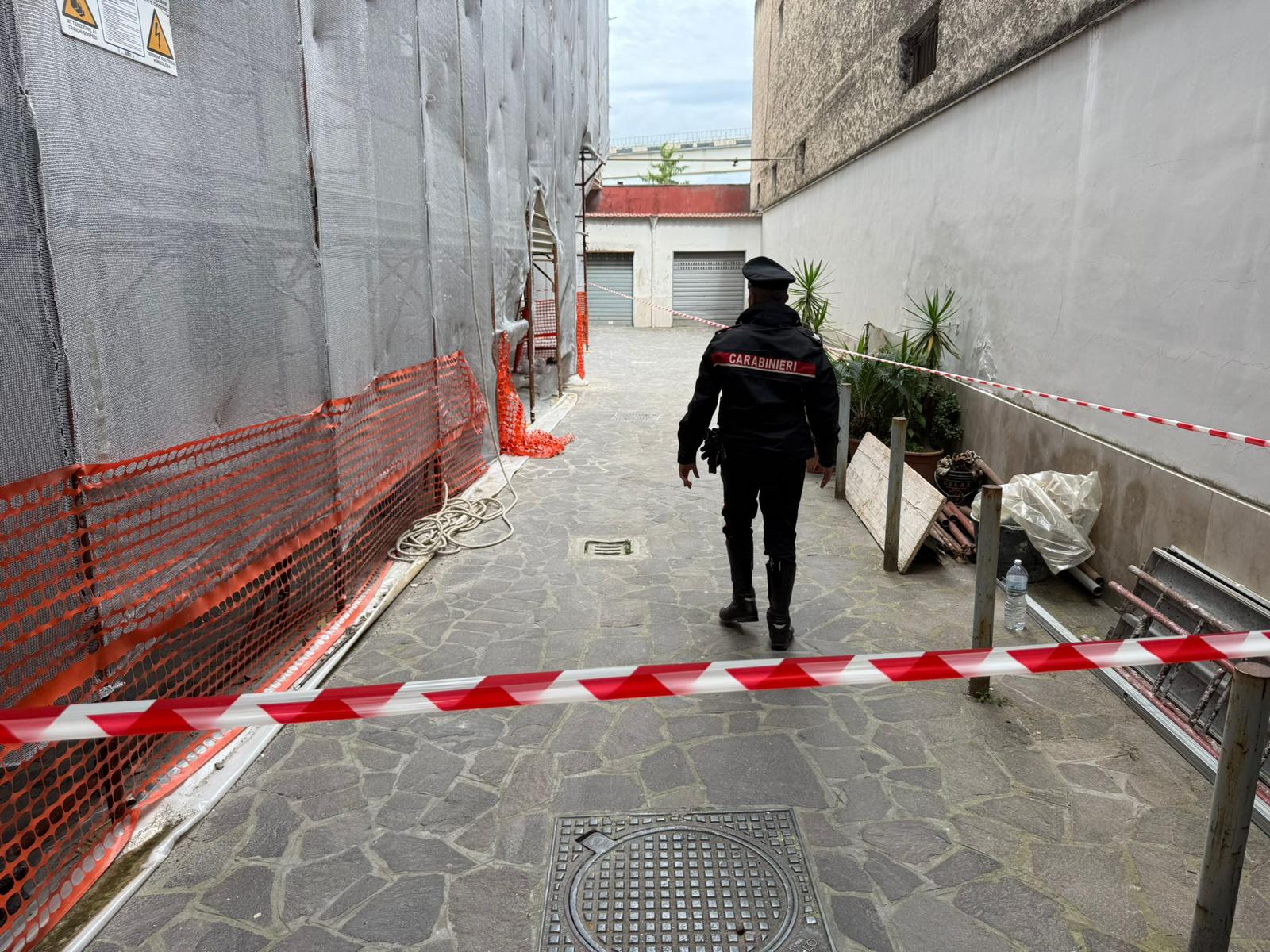 Cade durante lavori ristrutturazione, muore operaio edile Cade durante lavori ristrutturazione, muore operaio edile