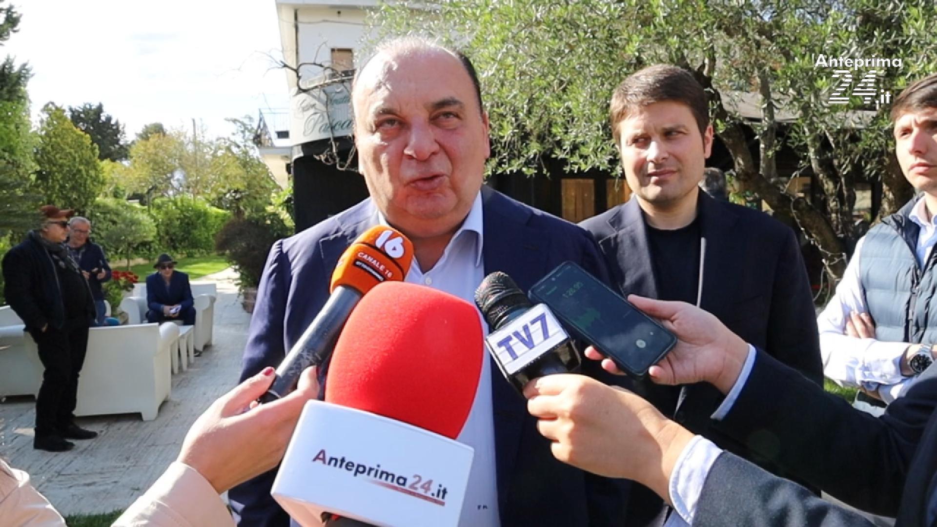 Regionali, Martusciello ha le idee chiare: “Su D’Amato o Piantedosi siamo tutti d’accordo” Regionali, Martusciello ha le idee chiare: “Su D’Amato o Piantedosi siamo tutti d’accordo”