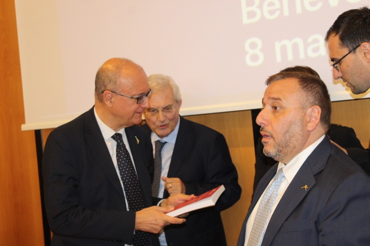 Benevento, la Lega lancia stilettata a De Luca: “Un territorio ormai emarginato” Benevento, la Lega lancia stilettata a De Luca: “Un territorio ormai emarginato”