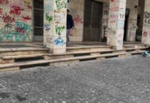 FOTO/ Piazza Sant’Agostino: sos sosta selvaggia
